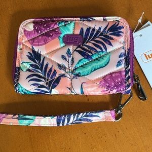 Lug Rodeo 2 Compact RFID Wallet Azalea Pink NWT 🌸💜